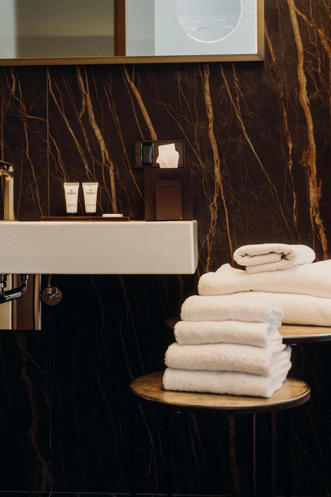 Meta Suites Historic City Living Bolzano Bagian luar foto